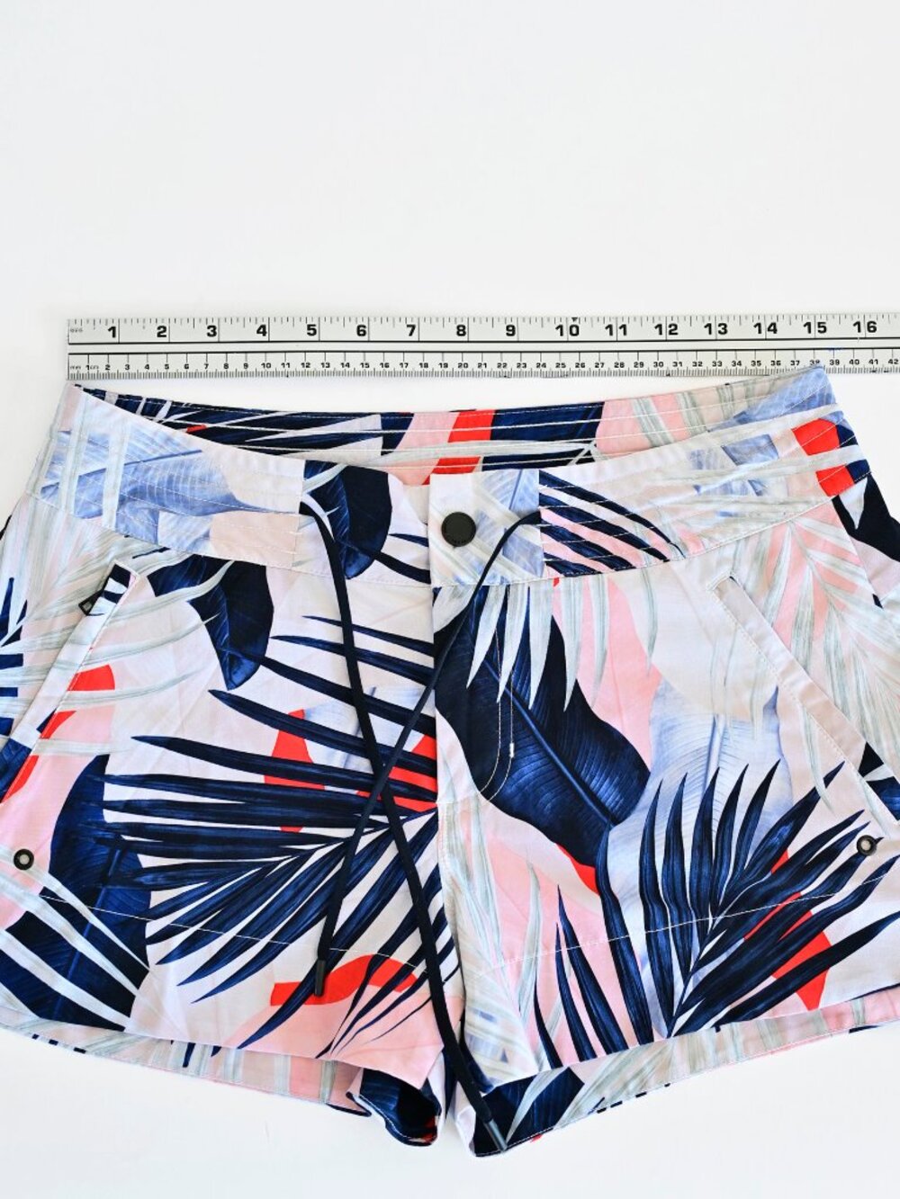 Athleta Hudson Board Shorts 6 Tropical Palm Print Swim Surf
